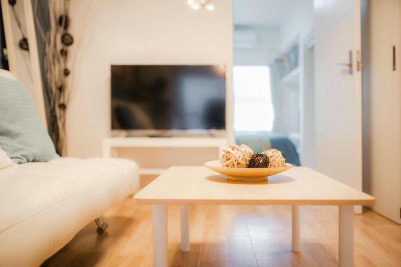 Ferienwohnung Sakuragawa No Shima Ōsaka Exterior foto